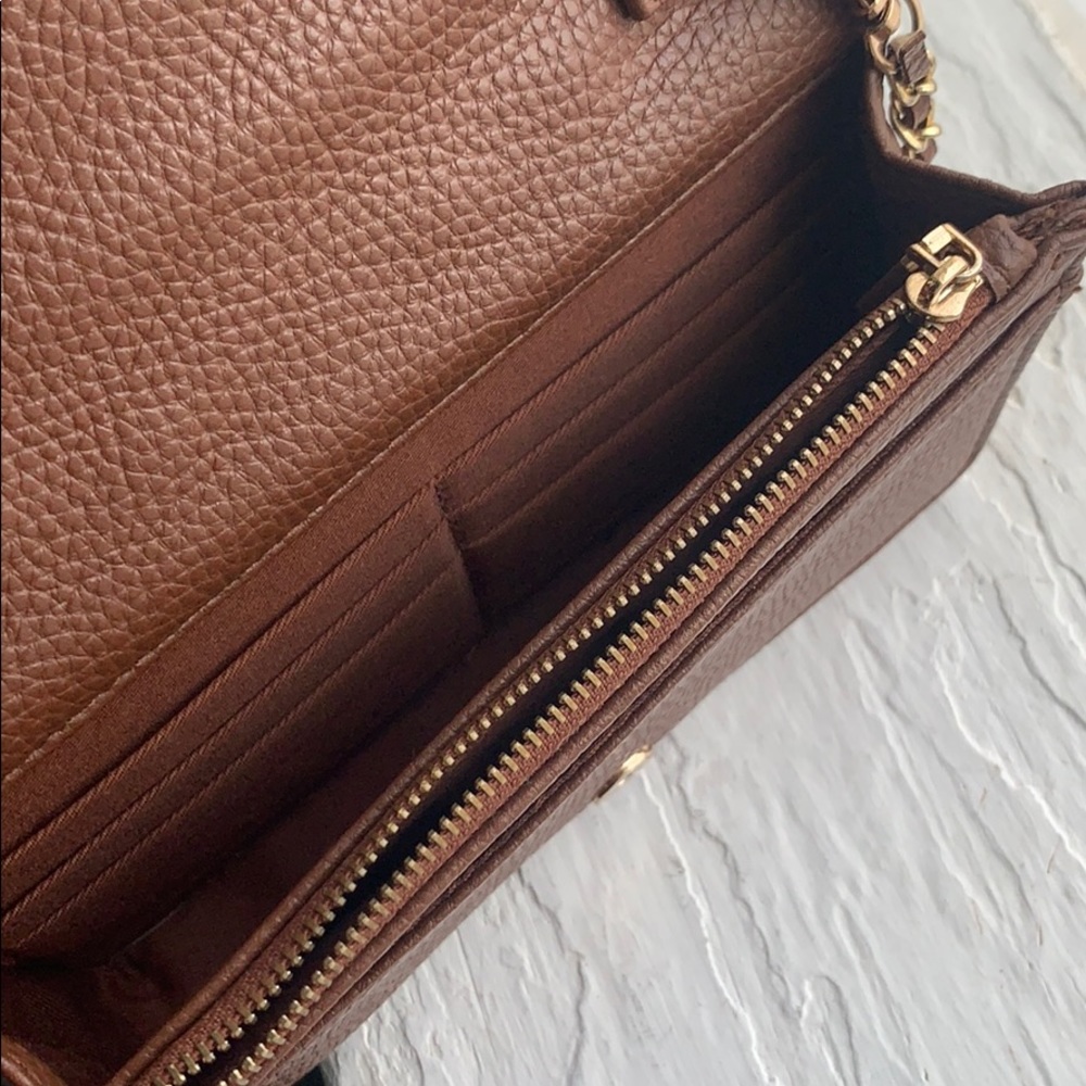 Purse - Picture 3 of 4